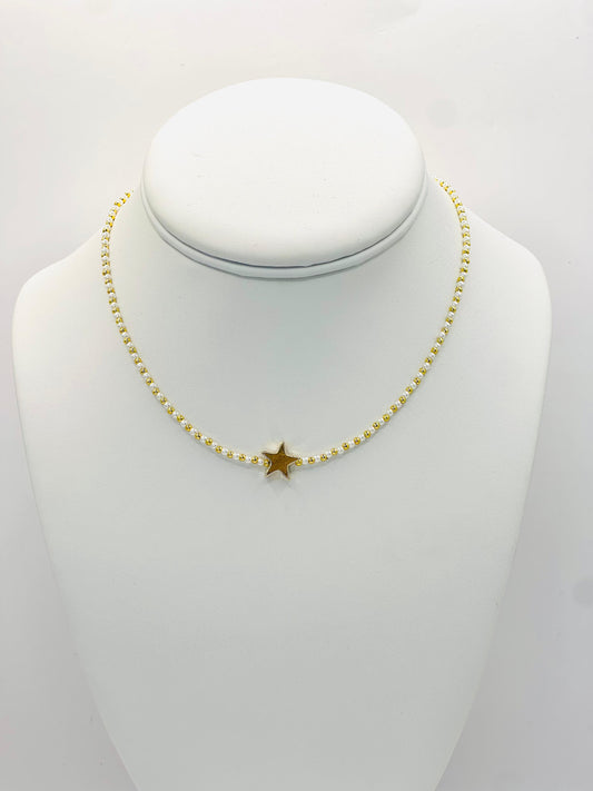 Mini star pearl choker