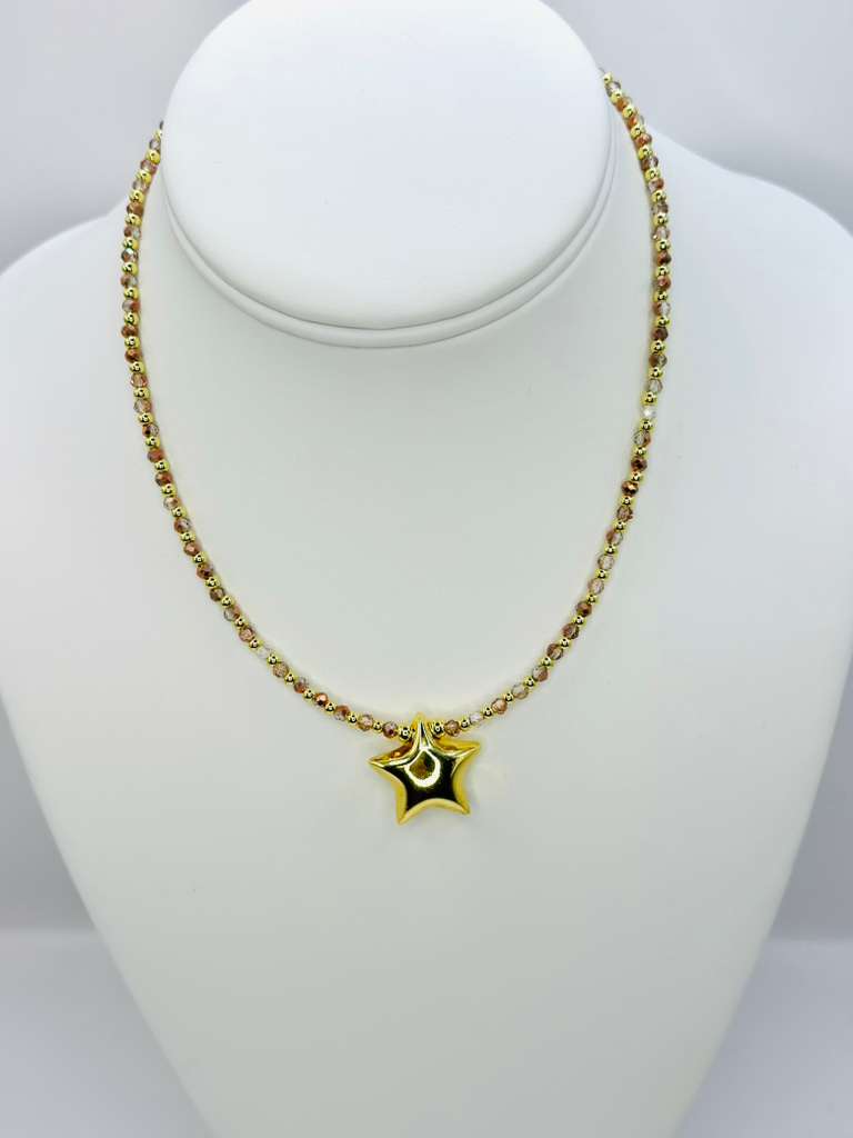 Crystal choker with balloon star