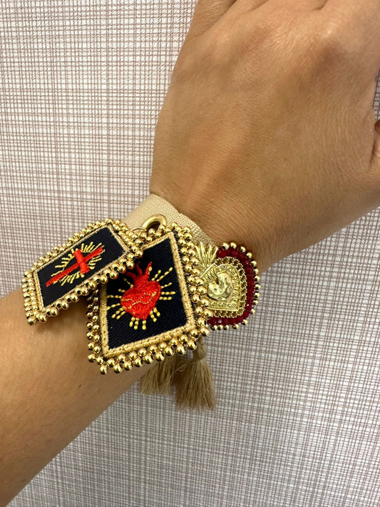Edy’S nude escapulary bracelet